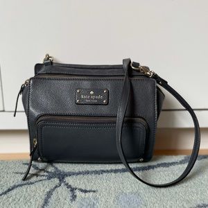 Gray leather Kate Spade crossbody bag